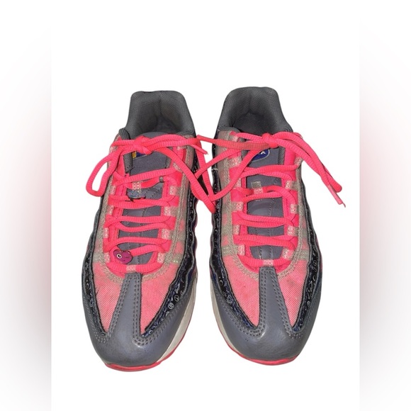 NIKE AIR MAX 95 - Picture 3 of 4